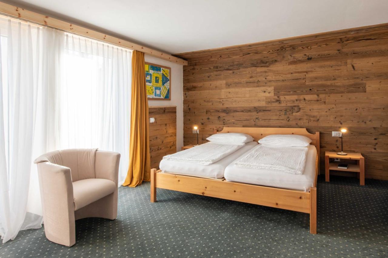 Hotel Grischuna Bivio Eksteriør bilde